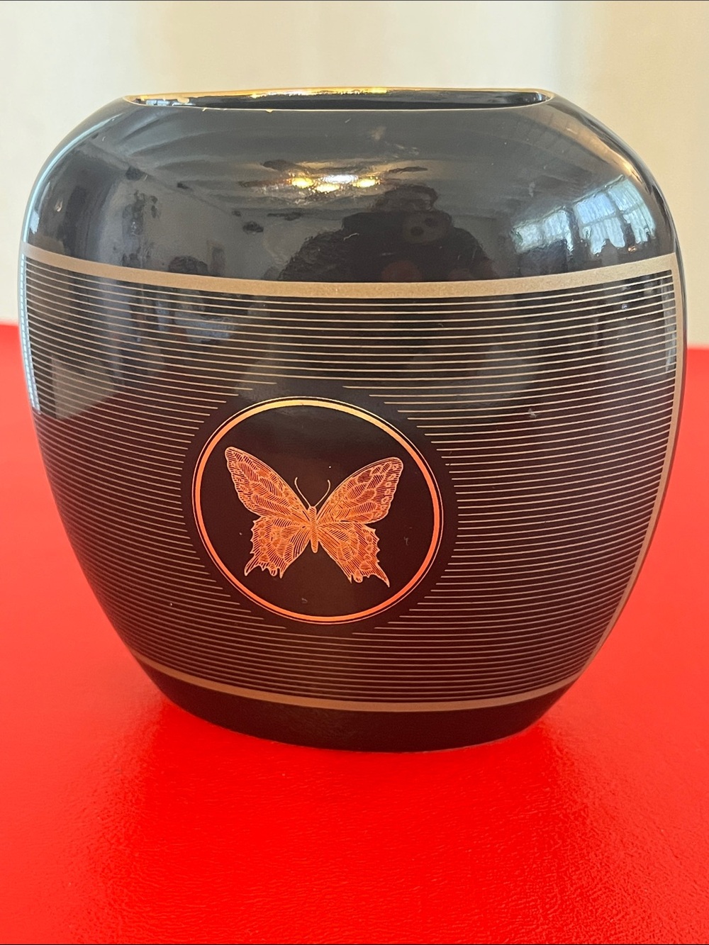 Otagiri Japan Papillon Lacquerware Vase Black & Gold Vase with Butterfly